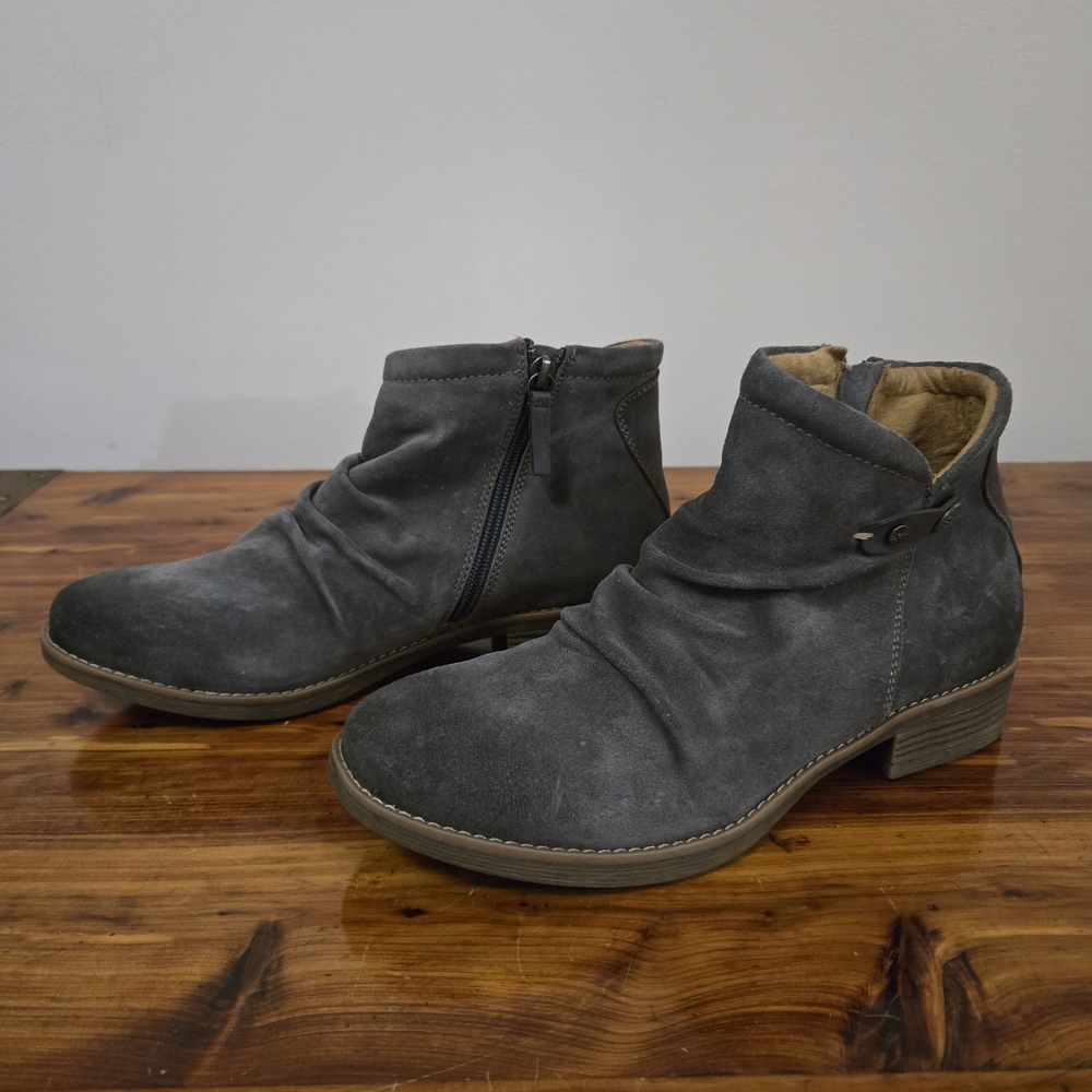 Comfortiva Charcoal Ankle Booties, Geniune Suede